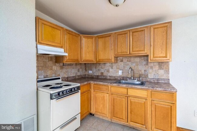 Photo - 2027 N 3rd St