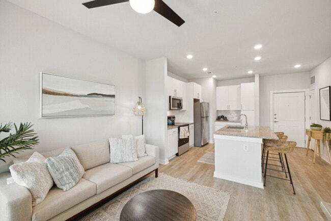 Ascend at Woodlands Apartments - Pace, FL | ForRent.com