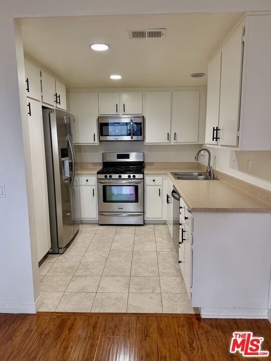 Photo - 1348 E Hillcrest Dr Unit 69