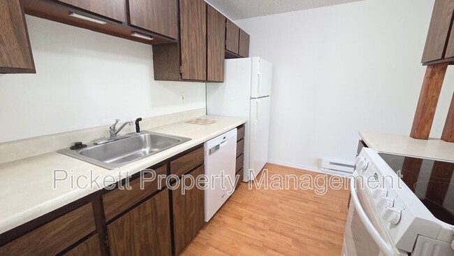 Photo - 613 Wilbert Ave