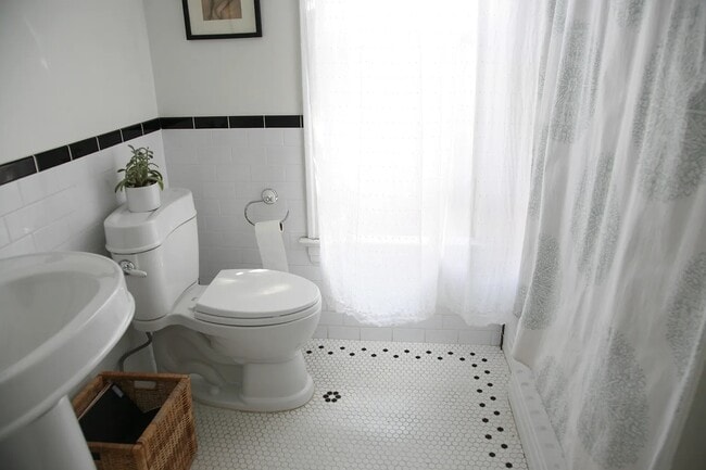 Photo - 6141 Monterey Rd