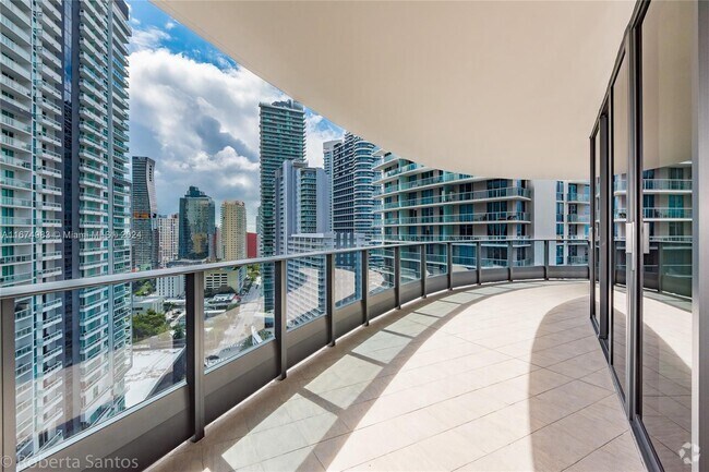 Building Photo - 1000 Brickell Plz Unit #2902 Rental