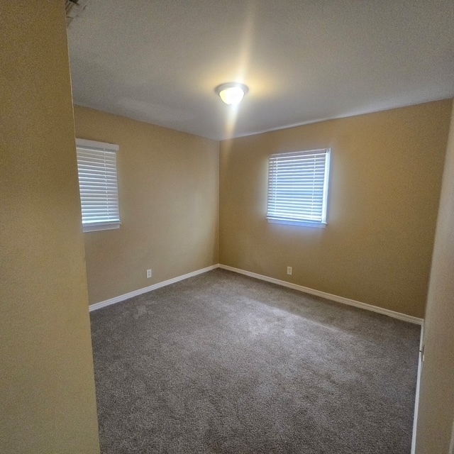 Photo - 1300 Best Dr