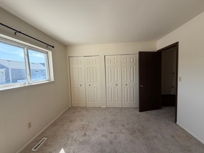 56 1/2 Main St