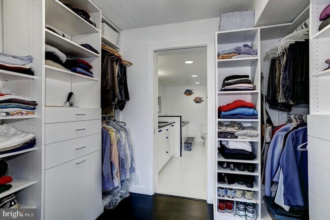 Photo - 1015 33rd St NW Unit 603