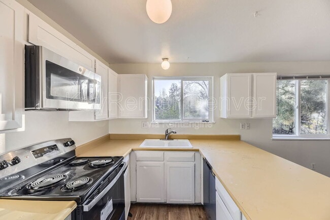 Photo - 3208 S Olathe Way