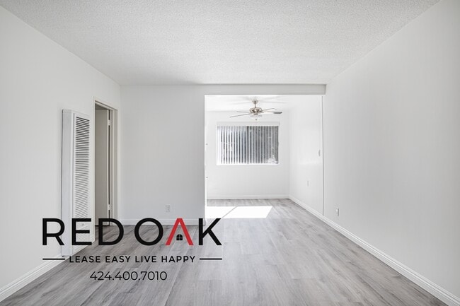 Photo - 12737 Moorpark St Unidad 1