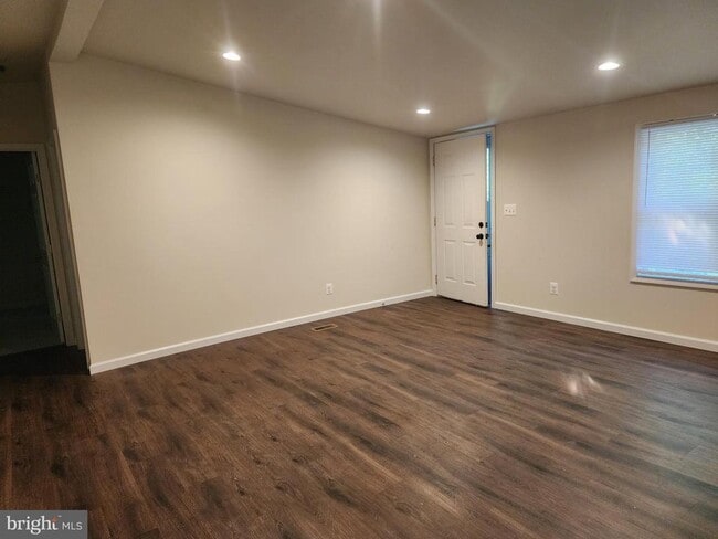 Photo - 22848 Our Ladys Ln