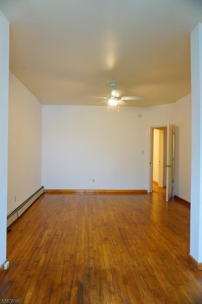 Photo - 247 Mt Prospect Ave