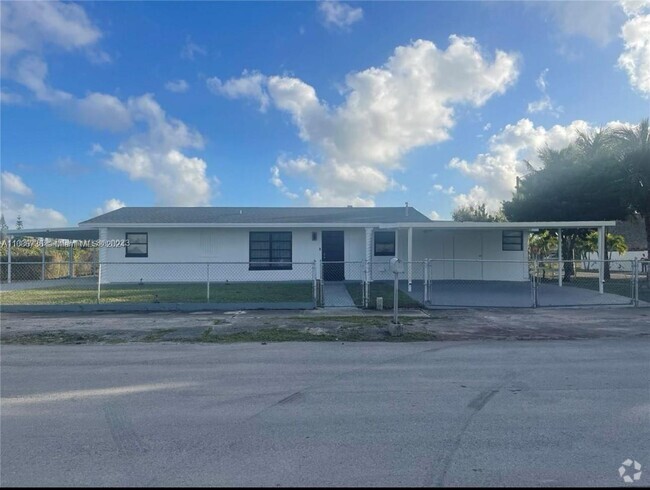 Building Photo - 4340 NW 207th Dr Rental