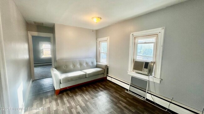 Photo - 5893 E High St