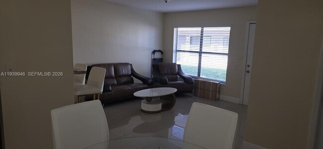 Photo - 15304 SW 72nd St Unit 28-14