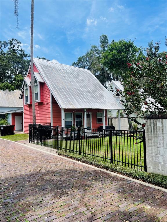 Building Photo - 754 N Westmoreland Dr Rental