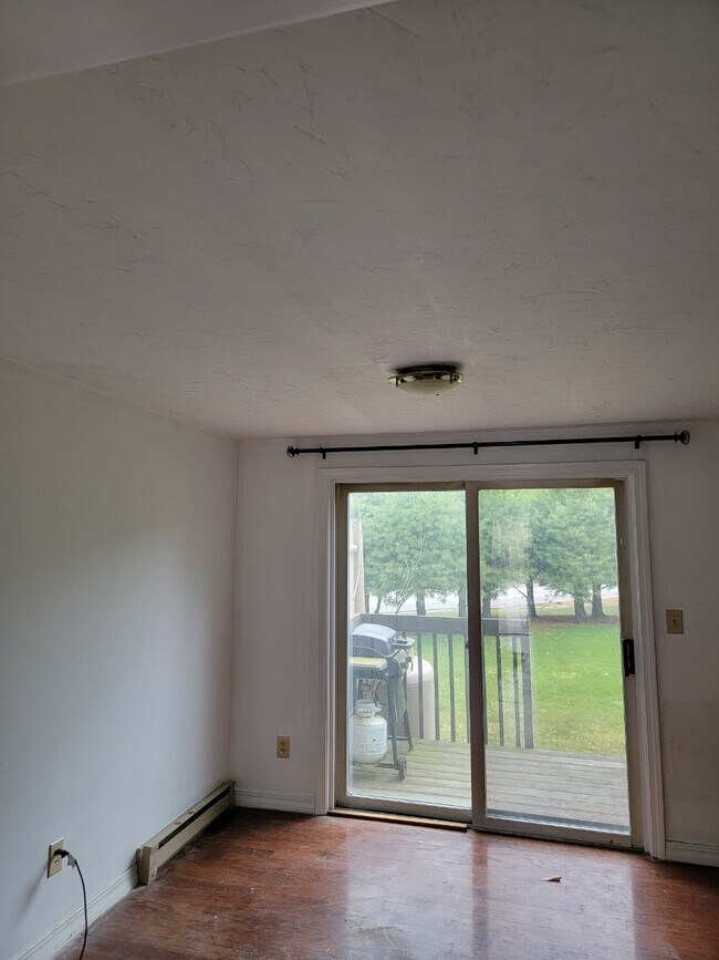 Photo - 4 Royal Oaks Dr Unit #4