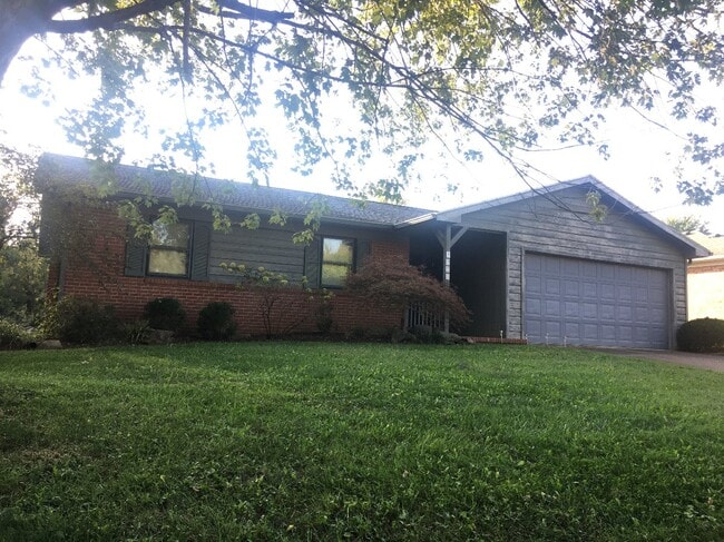 Building Photo - 5721 Gardenia Dr