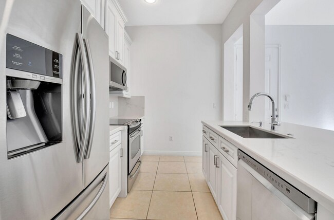 Photo - 838 NW 83rd Ln