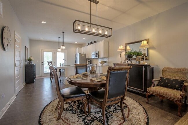 Photo - 15753 Foster