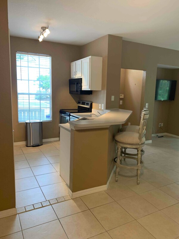 13703 Richmond Park Dr N Condo Unit 2001 Condo for Rent in