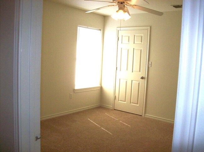 Photo - 803 N Bangor Ave