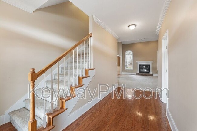 Photo - 4890 Somerset Dr