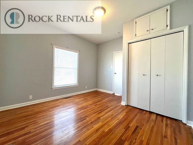 Photo - 3 Bed 1 Bath with Car Port