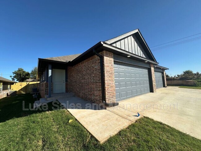 Photo - 11502 Mackenzie Wy