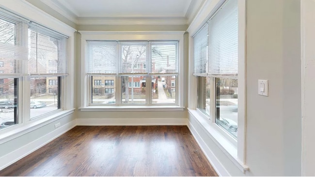 Photo - 1027 E Hyde Park Blvd Unit 1A