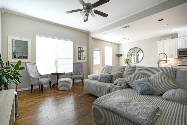 Photo - 4650 Penelope Ln