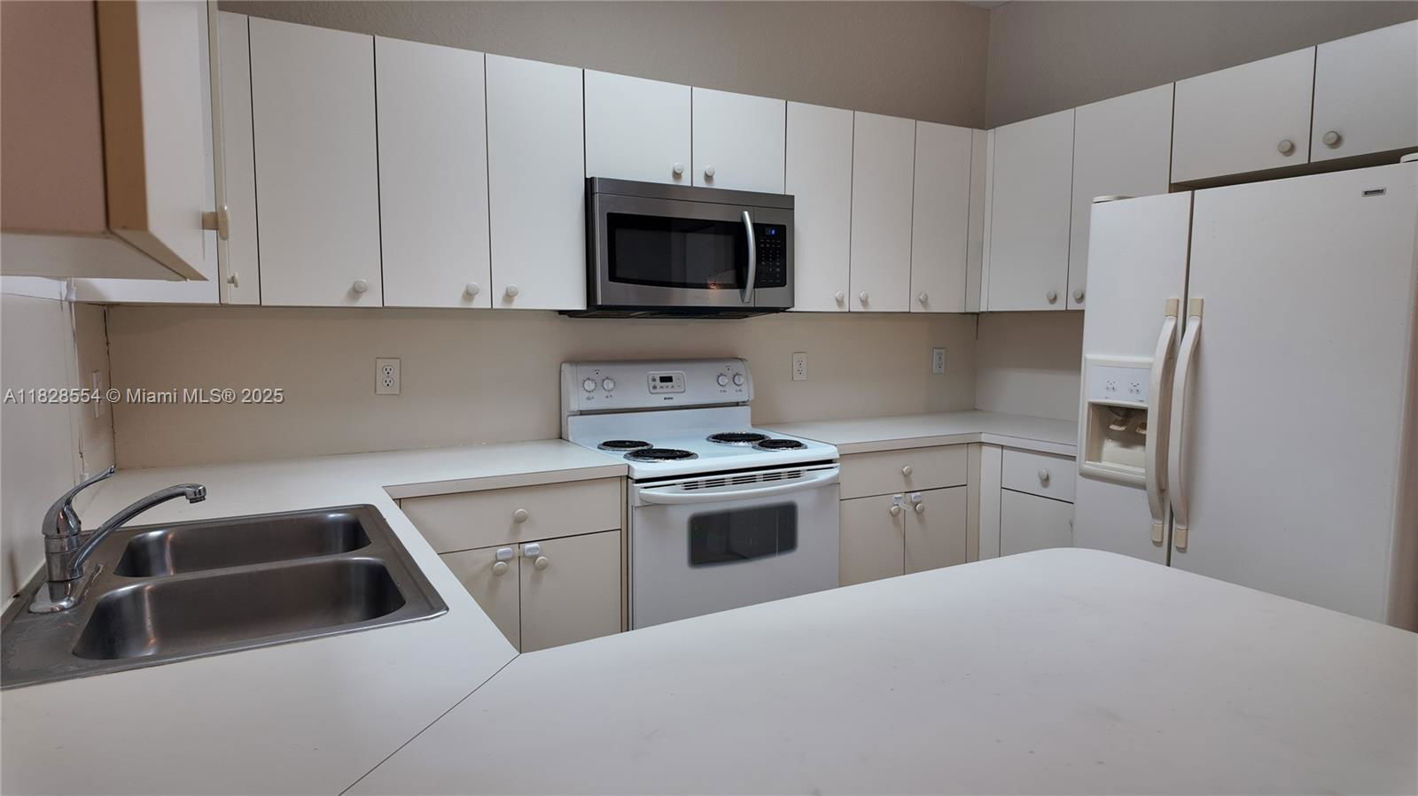 Photo - 374 NE 27th Ave Condo