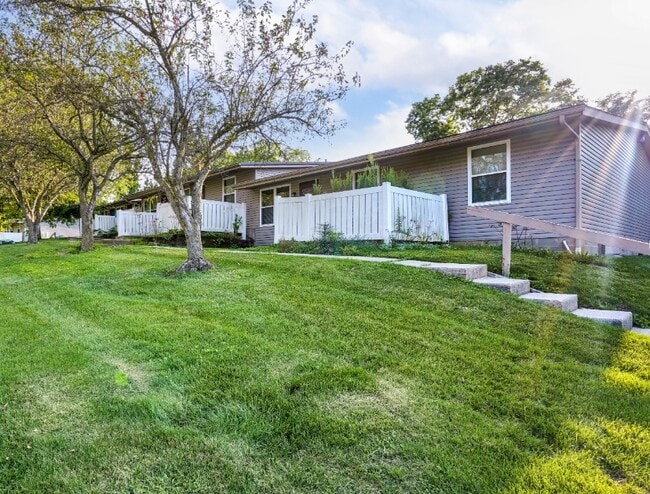 Rolling Meadows Apartments