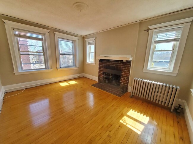 Photo - 8 Craigie Cir Unit U25