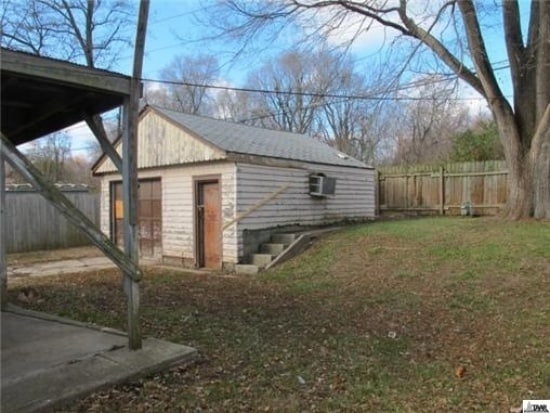 Photo - 4822 Woodend Ave