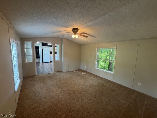 Photo - 2476 Cunningham Rd