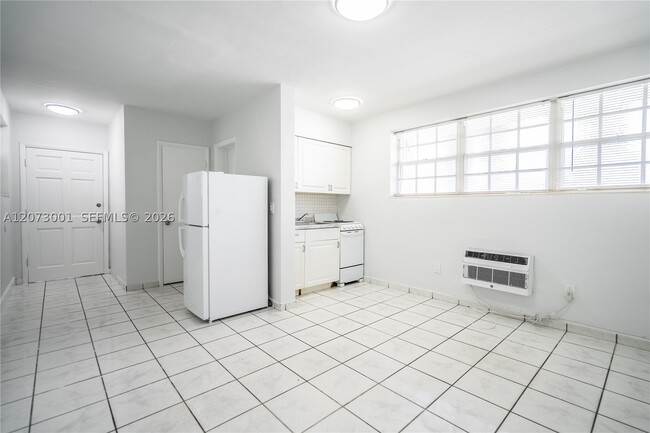 Photo - 1940 Bay Dr E Unit 6