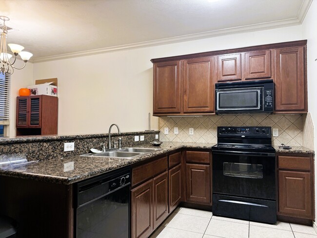 Photo - 107 Forest Dr Loop