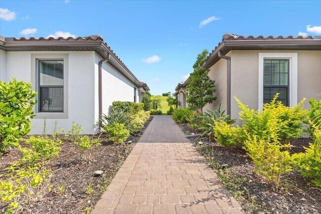Photo - 6236 Grandview Hill Ct