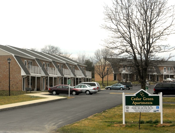 Cedar Green - Cedar Green Apartments