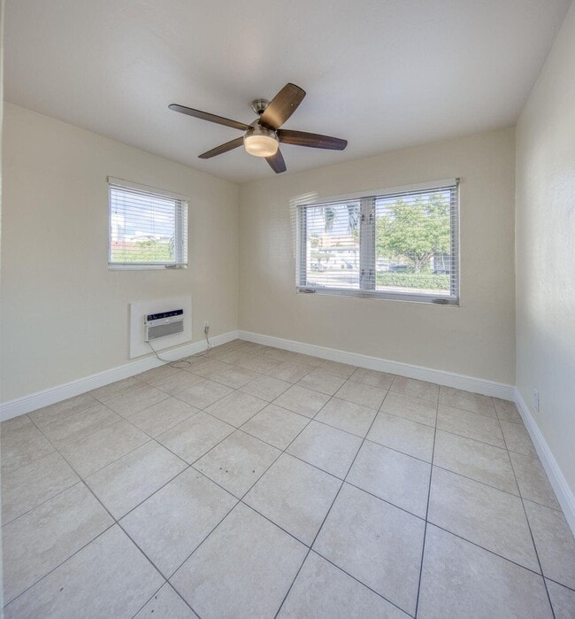 Photo - 101 S Palmway Unit 7