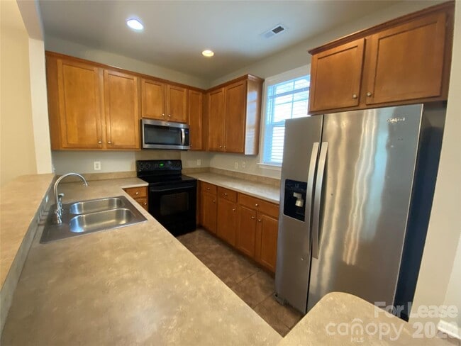 10310 McGoogan Ln