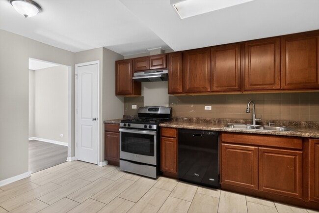 Photo - 193 Jeffrey Ln