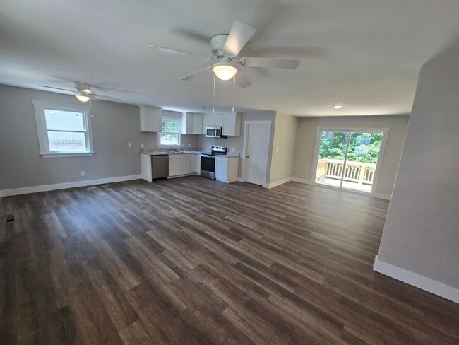 Photo - NEWLY REMODELED 3 BEDROOM IN PRINCE GEORGE