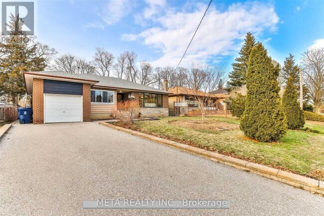 Photo - 36 Dewlane Dr