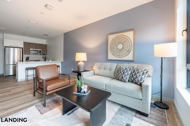 Photo - 39 Railroad Ave Unit 323