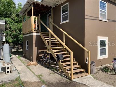 Building Photo - 320 Dummitt Ave Unit B