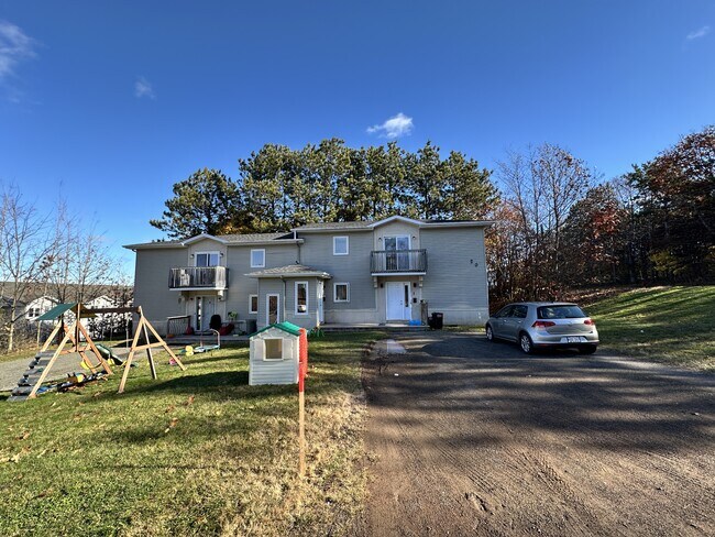 Photo - 20 Suffolk St Unit 3