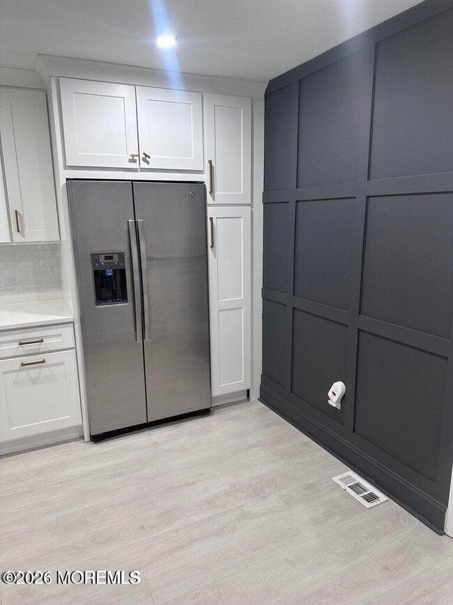 Photo - 225 Longwood Dr