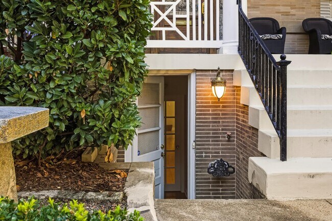 Photo - 2619 Woodley Pl NW