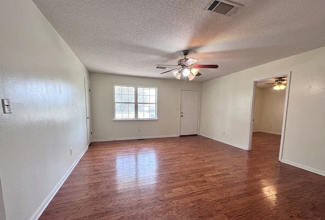 Photo - 2517 Habersham Rd