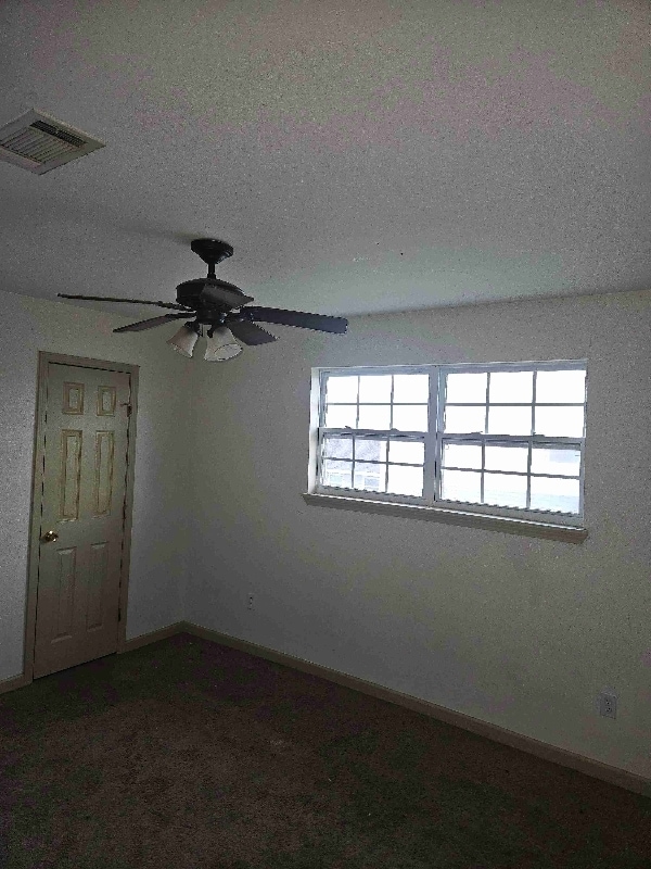 Photo - 1903 Rosary Dr