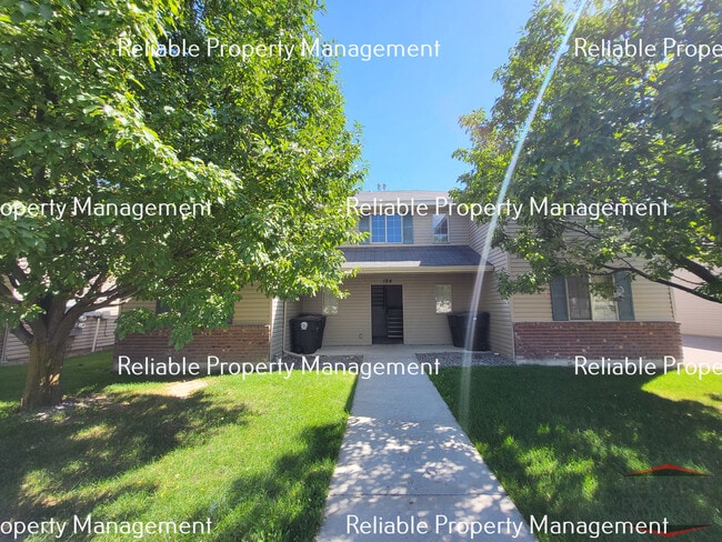 Photo - 184 Stockham Blvd